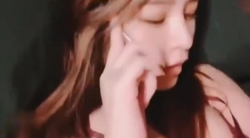 ( 台灣 )大奶妹不雅影片被流出